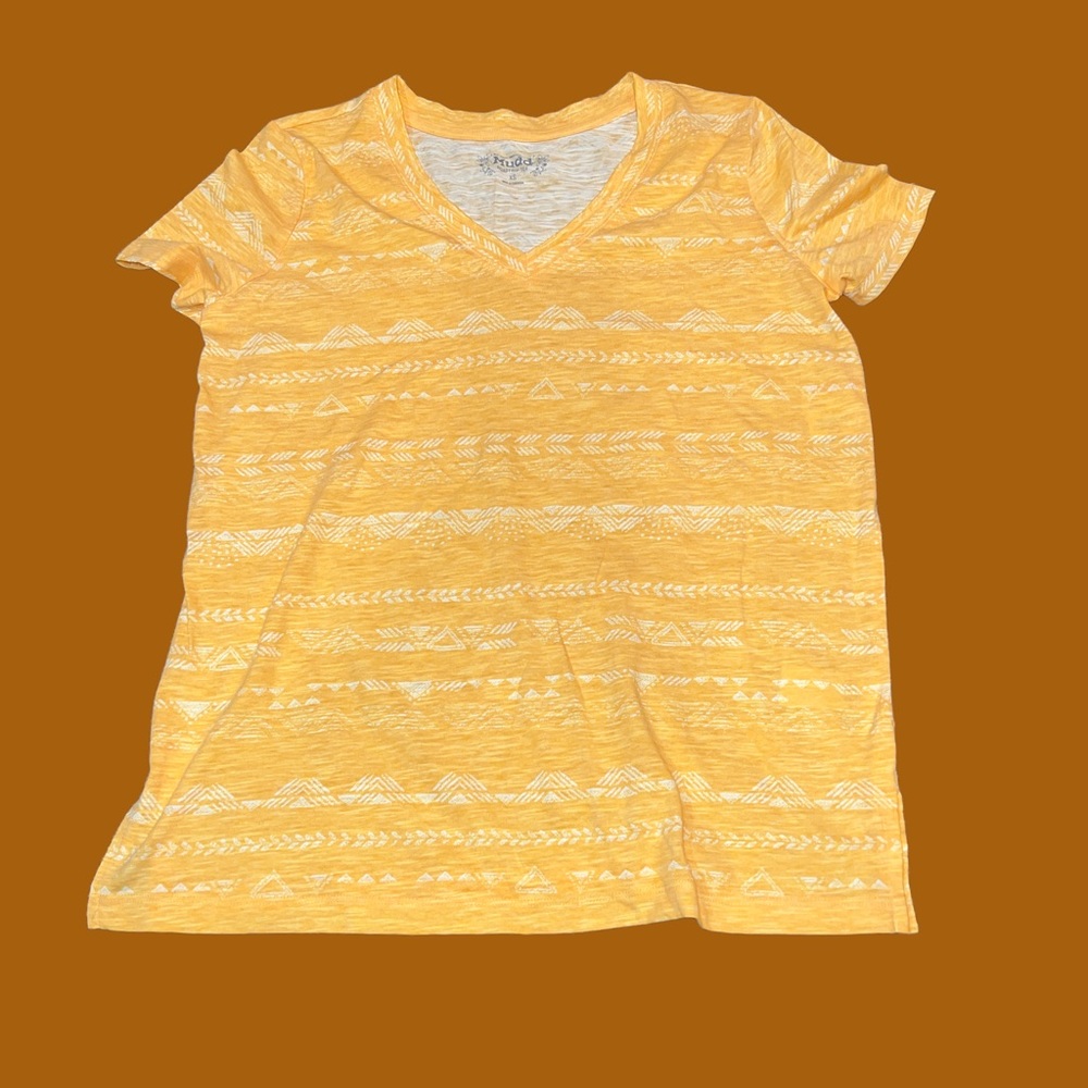 NEW Juniors V Neck Tee MUDD XS